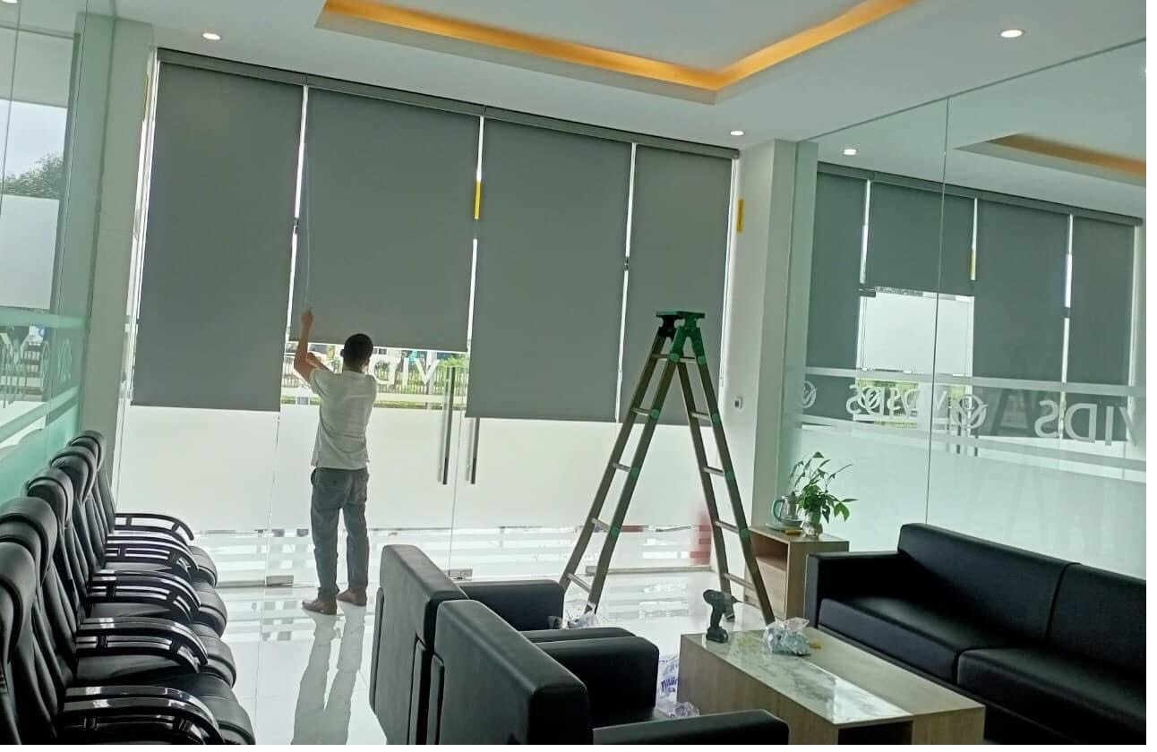 Rem Cuon Tron Van Phong2