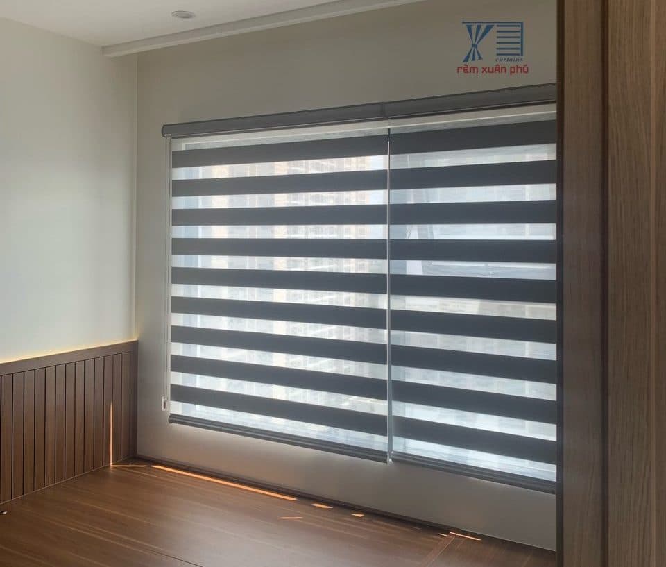 Rem Cua Tai Vinhomes