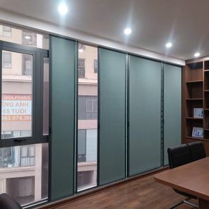 Vách rèm tổ ong lắp cho cửa kính chung cư